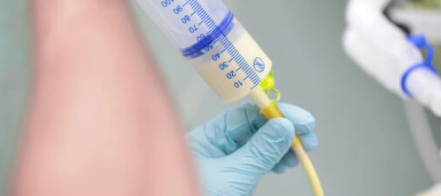 Quais são os benefícios de uma dieta enteral industrializada